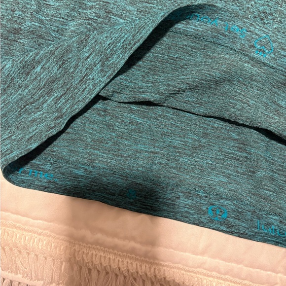 Lululemon Swiftly Tech teal top size 4 - Picture 4 of 4